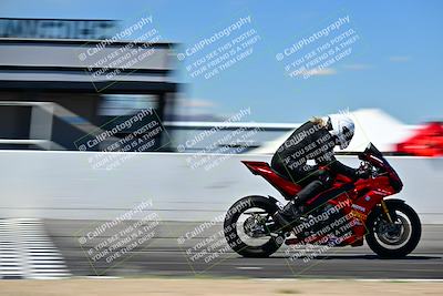 media/Mar-25-2024-Moto Forza (Mon) [[8d4319bd68]]/3-Intermediate Group/Session 4 (Front Straight Speed Pans)/